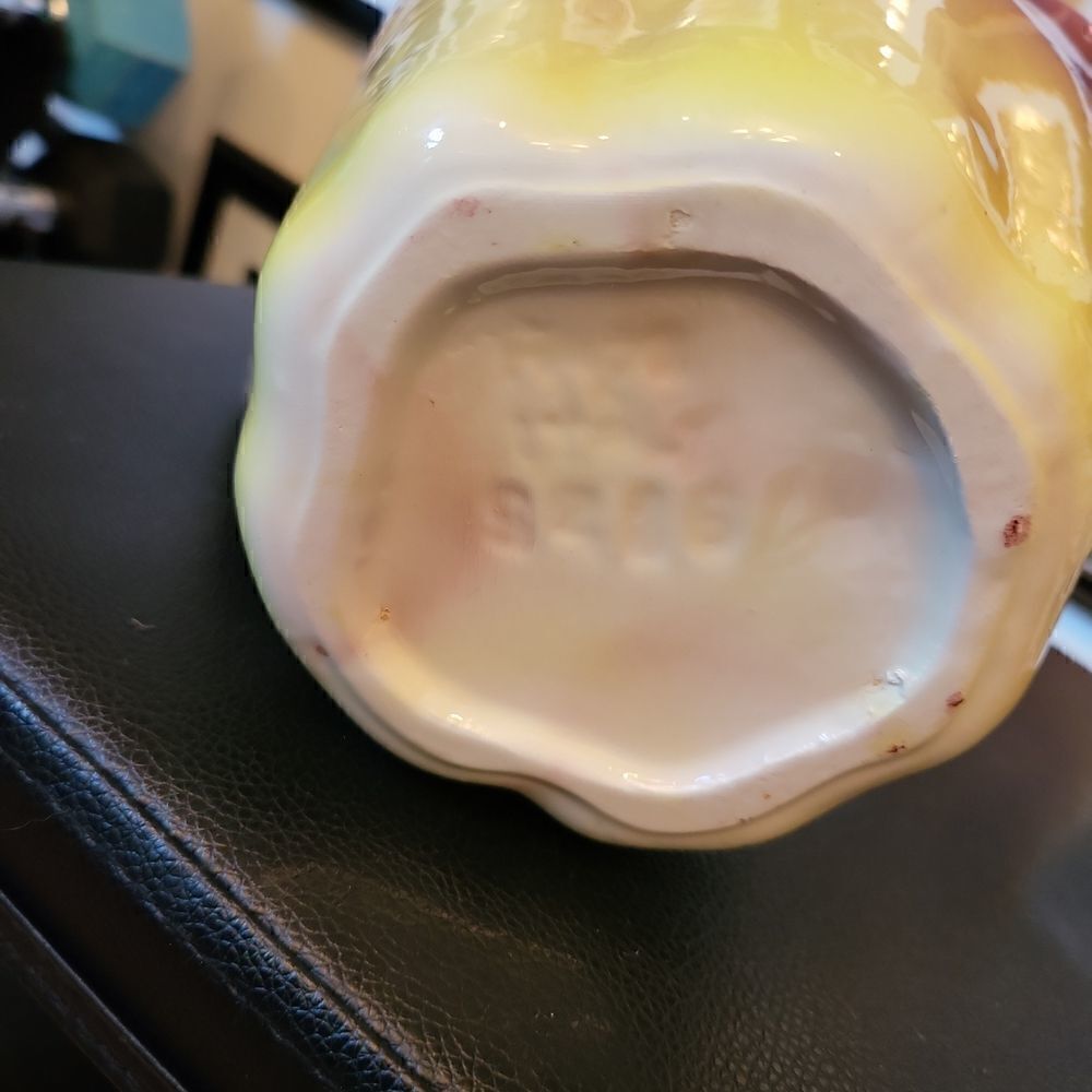 Fruit Pitcher   - Picture 6 of 6